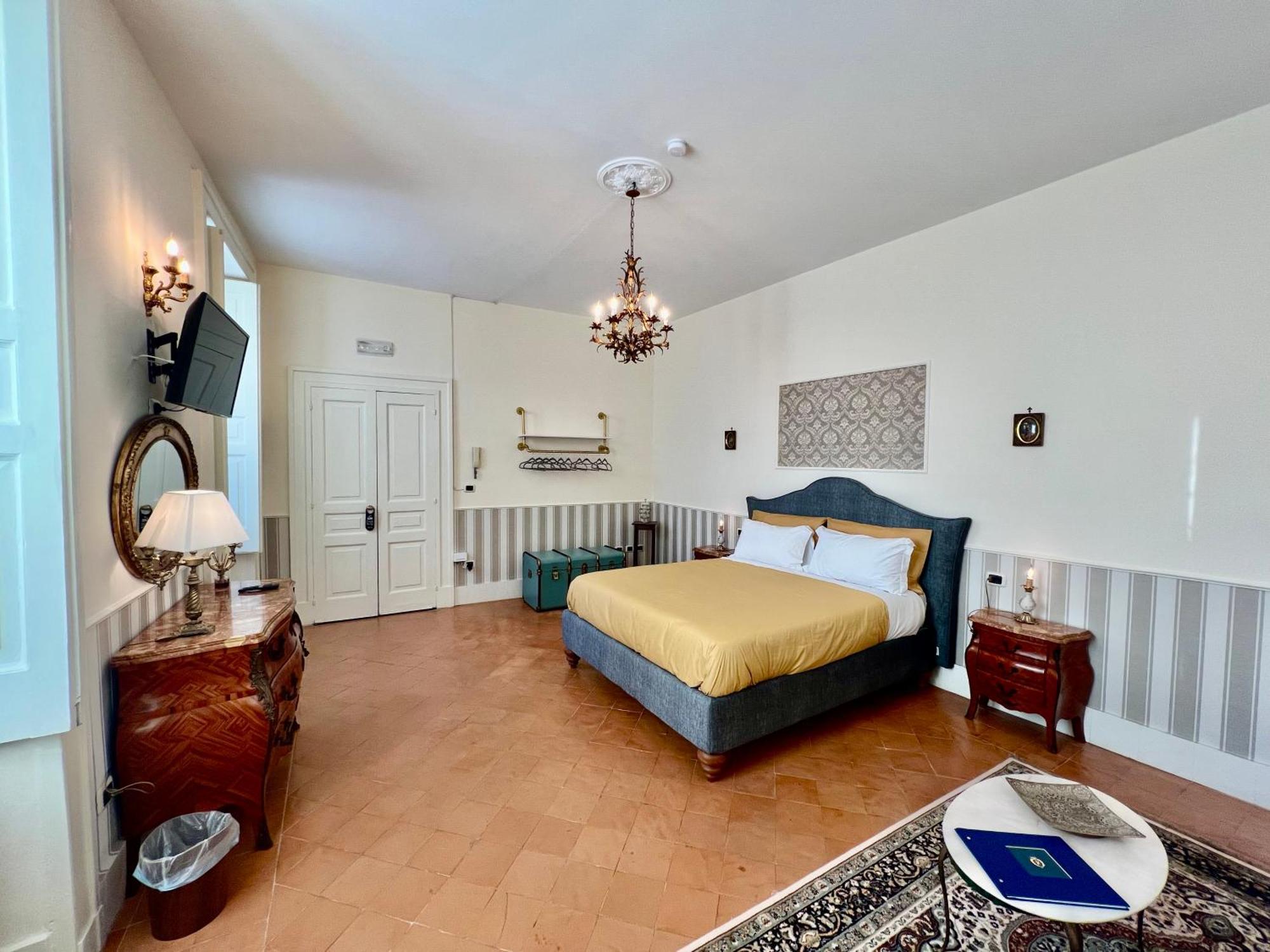 Casa Santangelo Suites サレルノ エクステリア 写真