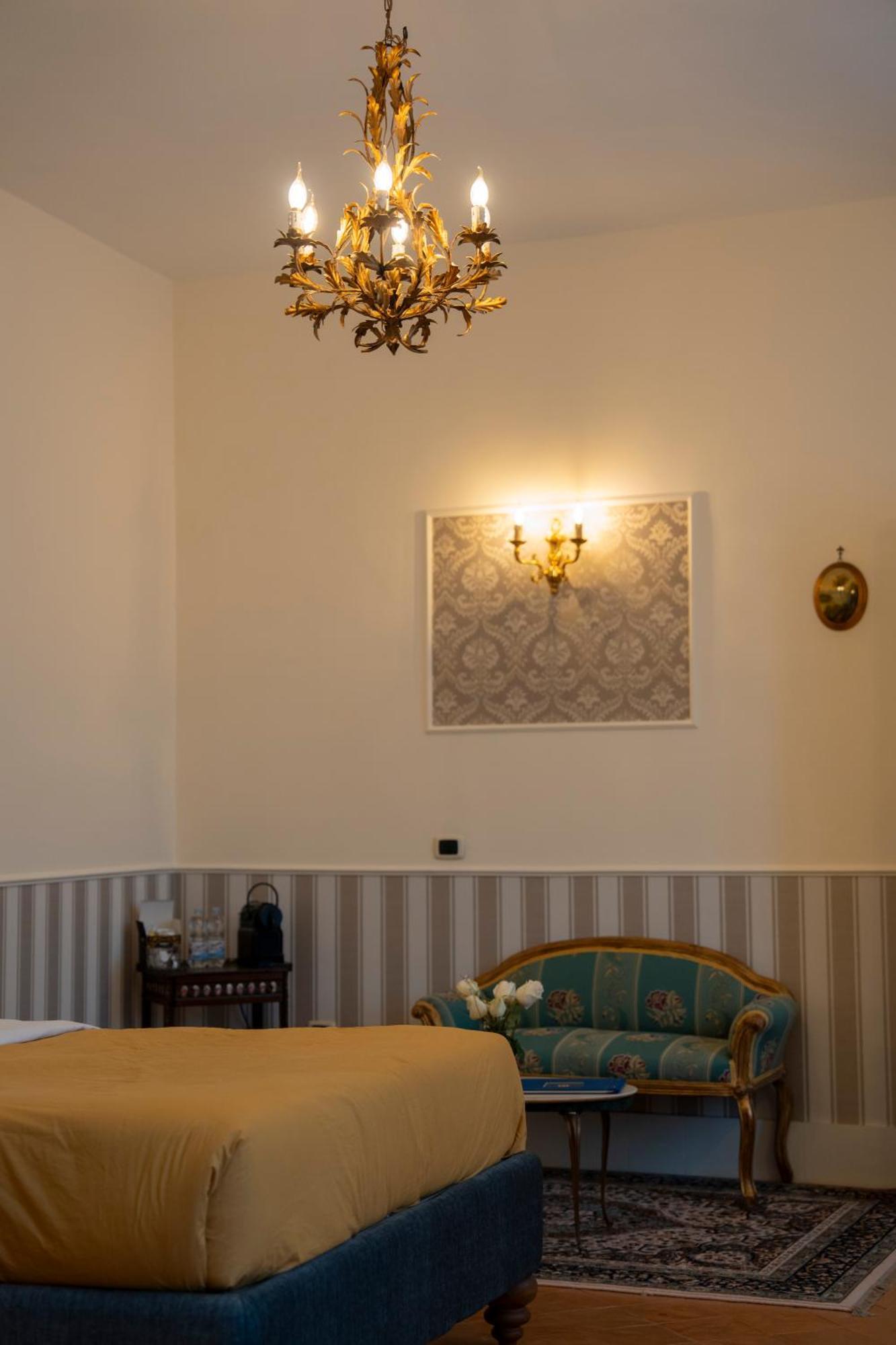 Casa Santangelo Suites サレルノ エクステリア 写真