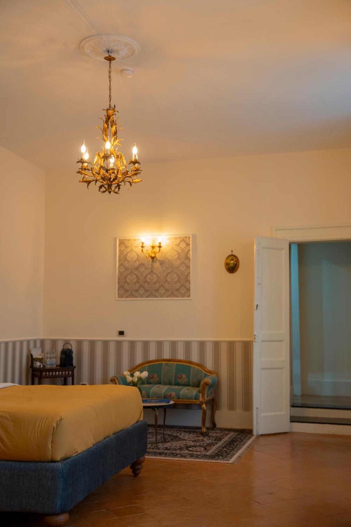 Casa Santangelo Suites サレルノ エクステリア 写真