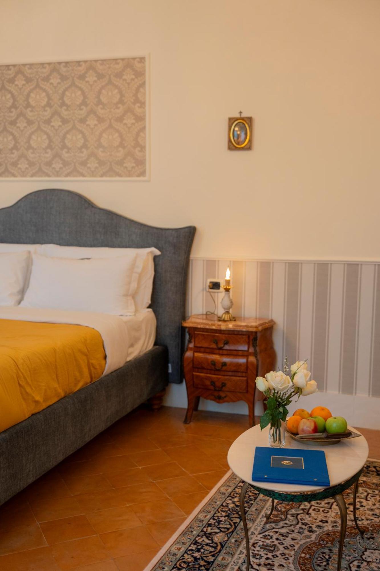 Casa Santangelo Suites サレルノ エクステリア 写真