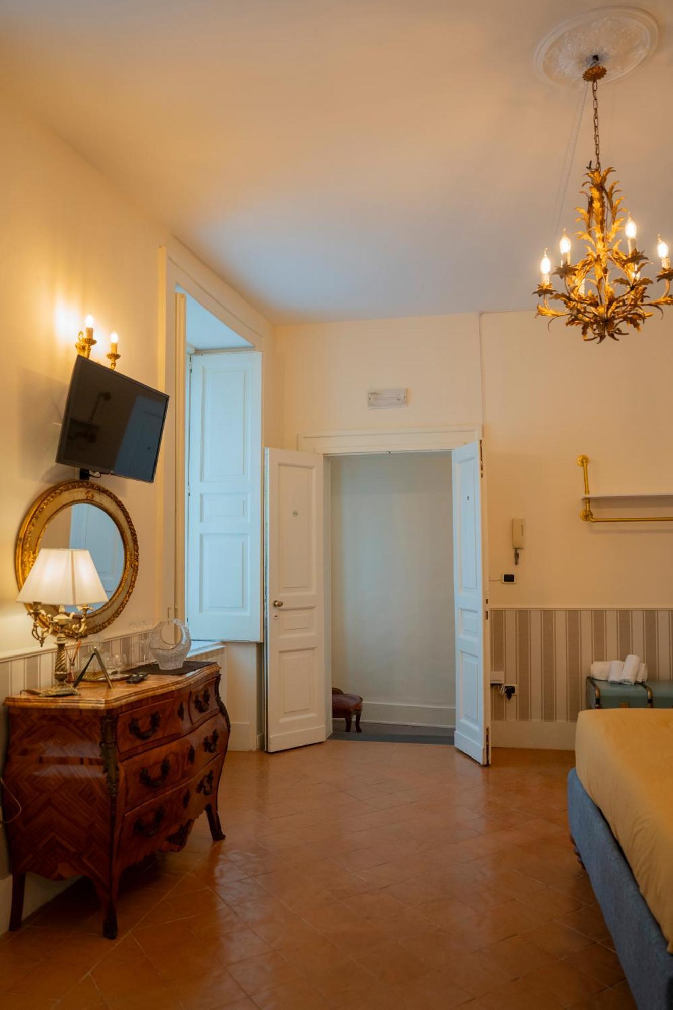 Casa Santangelo Suites サレルノ エクステリア 写真